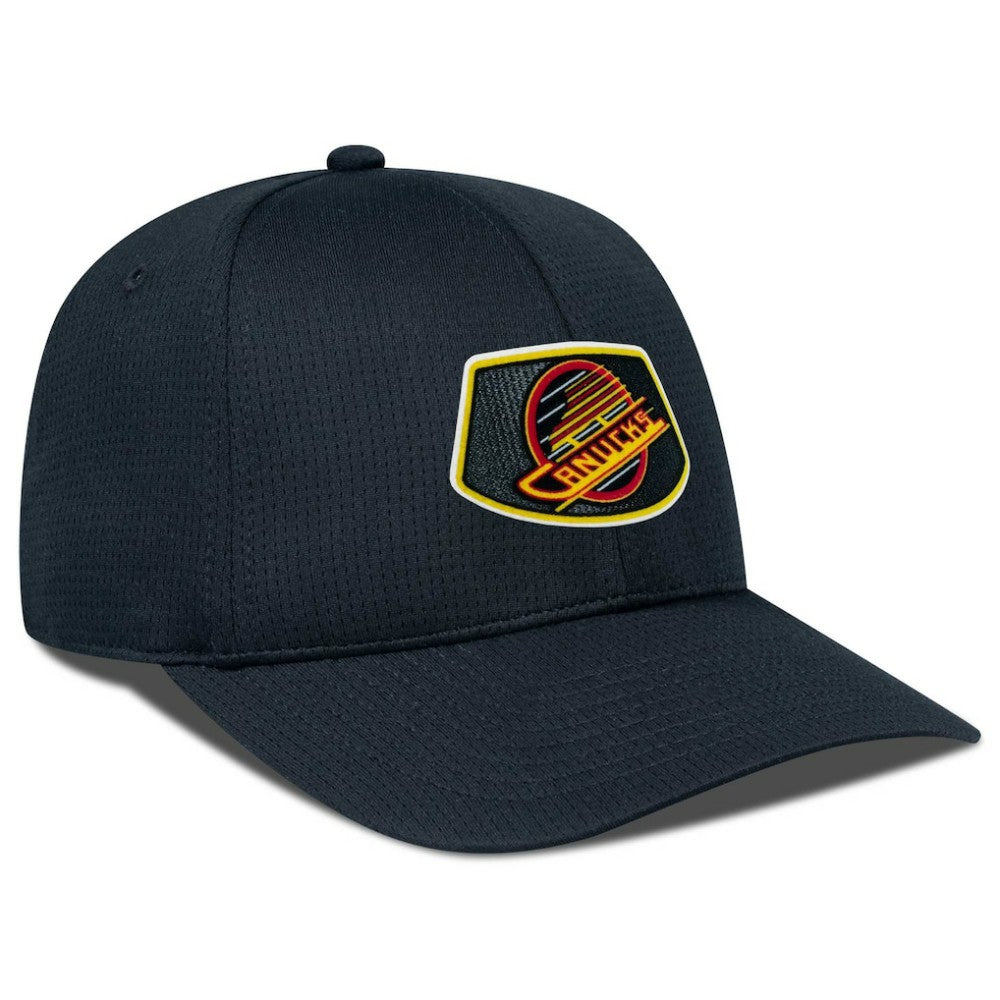 Vancouver Canucks Levelwear Retro Skylight Zephyr Adjustable Hat - Black | US 201398264