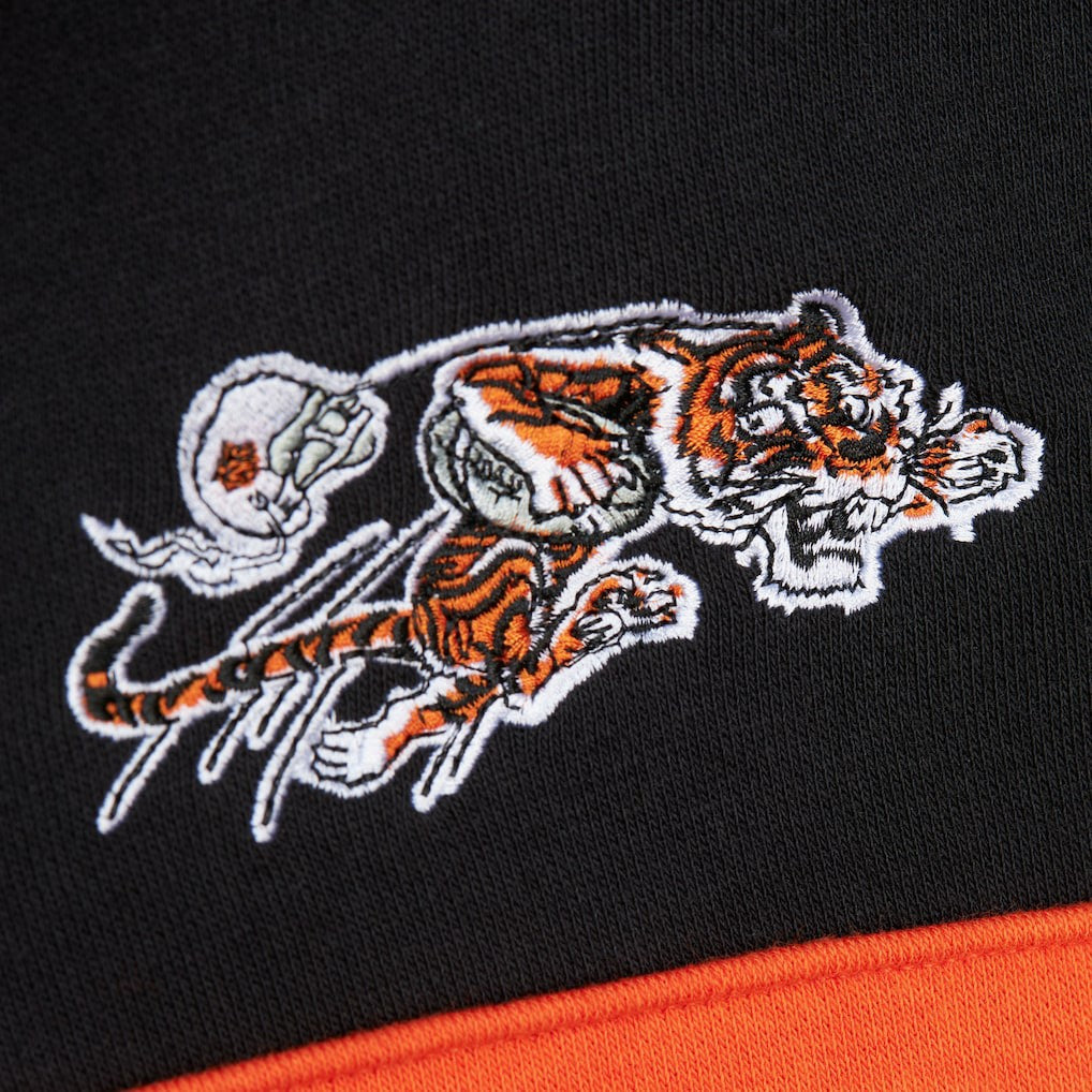 Cincinnati Bengals Vintage Logo Head Coach Fleece Pullover Hoodie - Black Hoodies