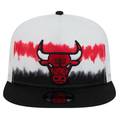Chicago Bulls Dip-Dye 9FIFTY A-Frame Trucker Snapback Hat White/Black - New Era