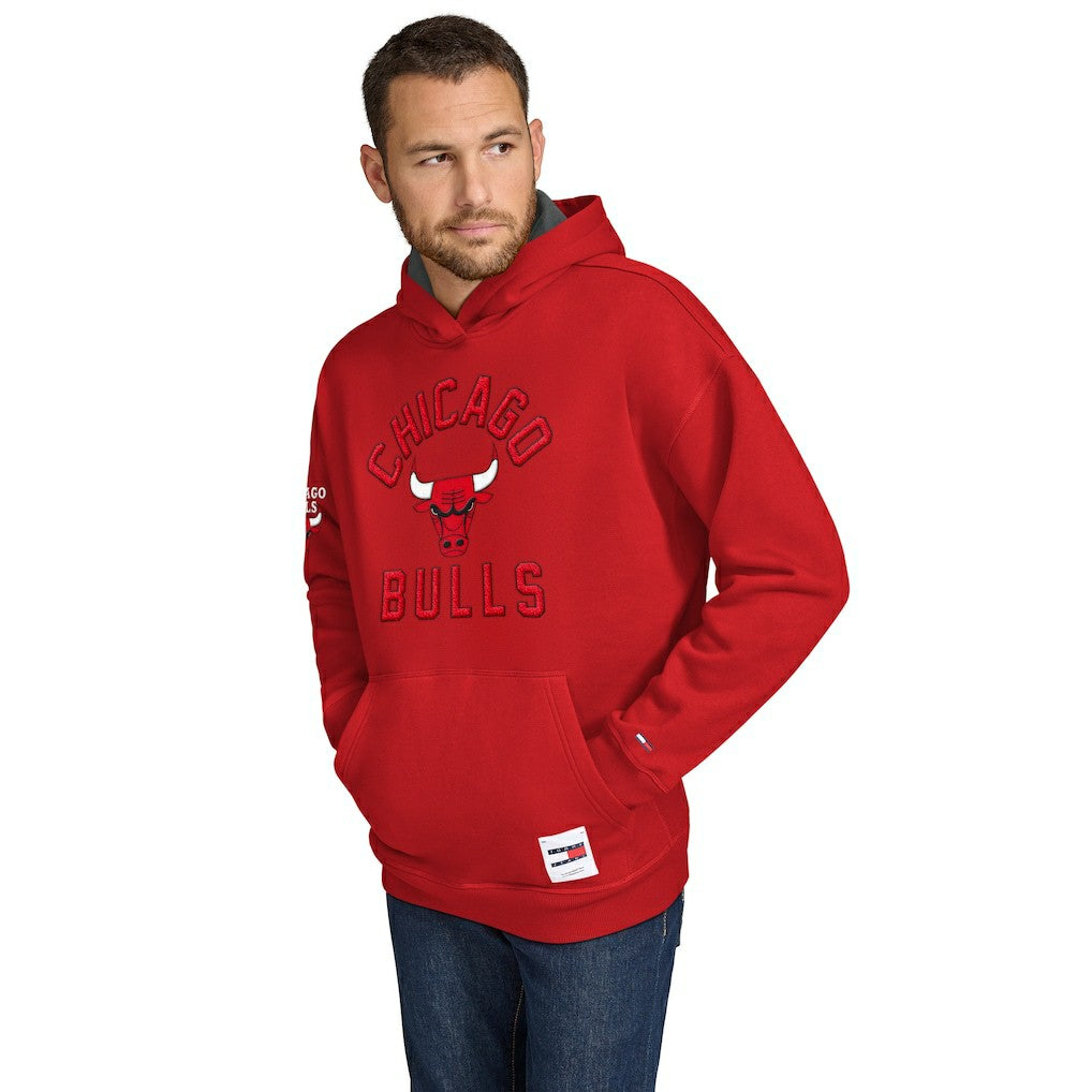 Chicago Bulls Tommy Jeans Sebastian Pullover Hoodie Red