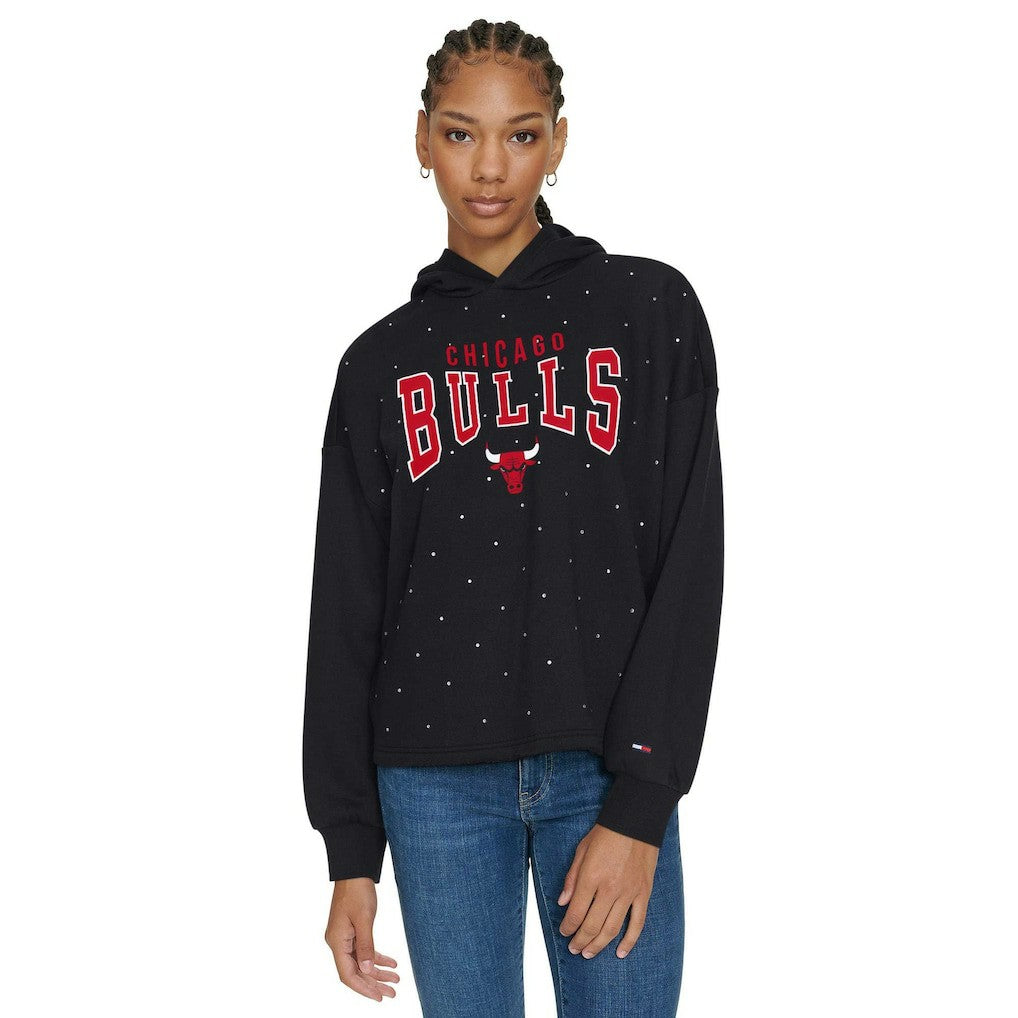 Chicago Bulls Tommy Jeans Women's Stella Cropped Pullover Hoodie Black outlet