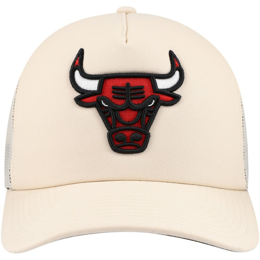 Chicago Bulls Trucker Adjustable Hat Cream - Mitchell & Ness