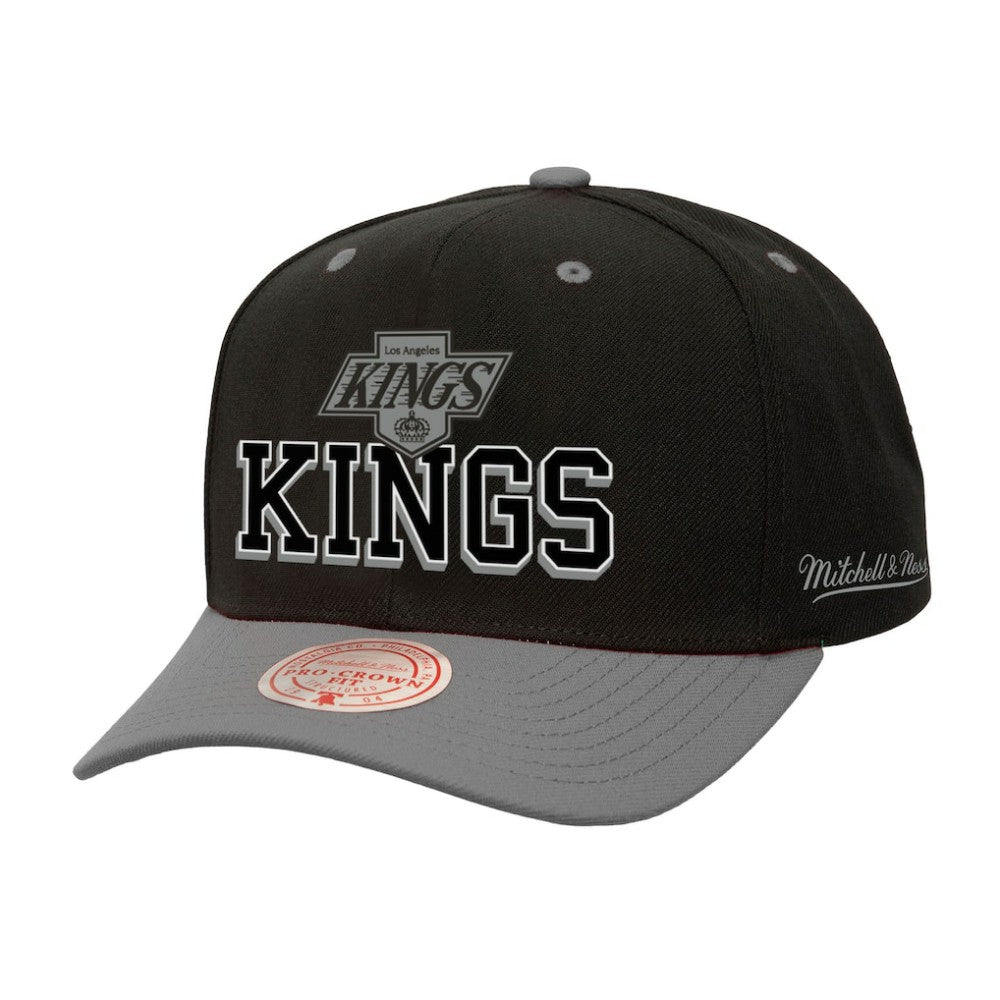 Los Angeles Kings Mitchell & Ness Backside Script Two-Tone Pro Crown Adjustable Hat - Black/Silver | US 201546285