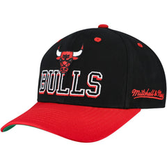 Chicago Bulls Backside Script 2-Tone Pro Crown Adjustable Hat Black/Red - Mitchell & Ness