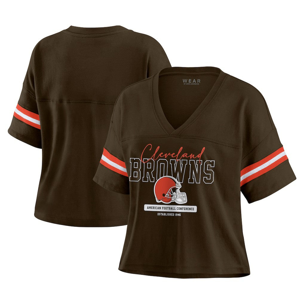 Cleveland Browns WEAR by Erin Andrews Women's Color Block Boxy Modest Crop V-Neck T-Shirt - Brown T-shirts