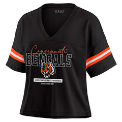 Cincinnati Bengals WEAR by Erin Andrews Women's Color Block Boxy Modest Crop V-Neck T-Shirt - Black T-shirts
