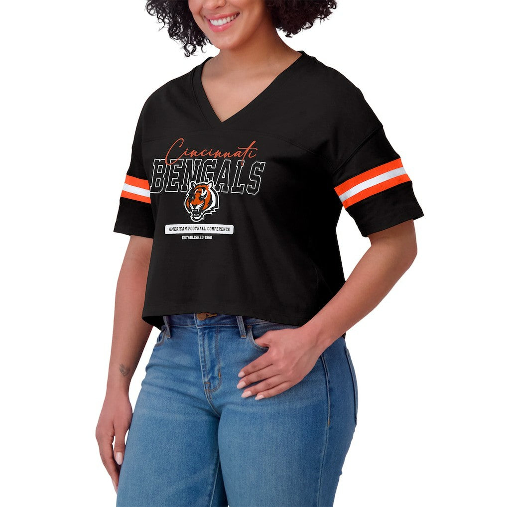 Cincinnati Bengals WEAR by Erin Andrews Women's Color Block Boxy Modest Crop V-Neck T-Shirt - Black T-shirts
