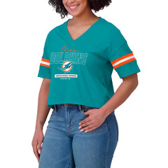 Miami Dolphins WEAR by Erin Andrews Women's Color Block Boxy Modest Crop V-Neck T-Shirt - Aqua T-shirts