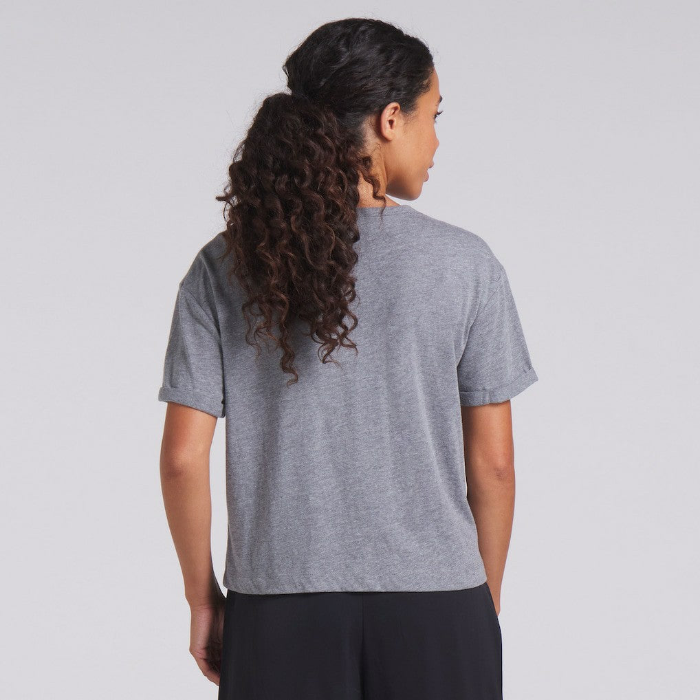 San Francisco 49ers Women's Swing Pass Tri-Blend Boxy T-Shirt - Heather Gray T-shirts