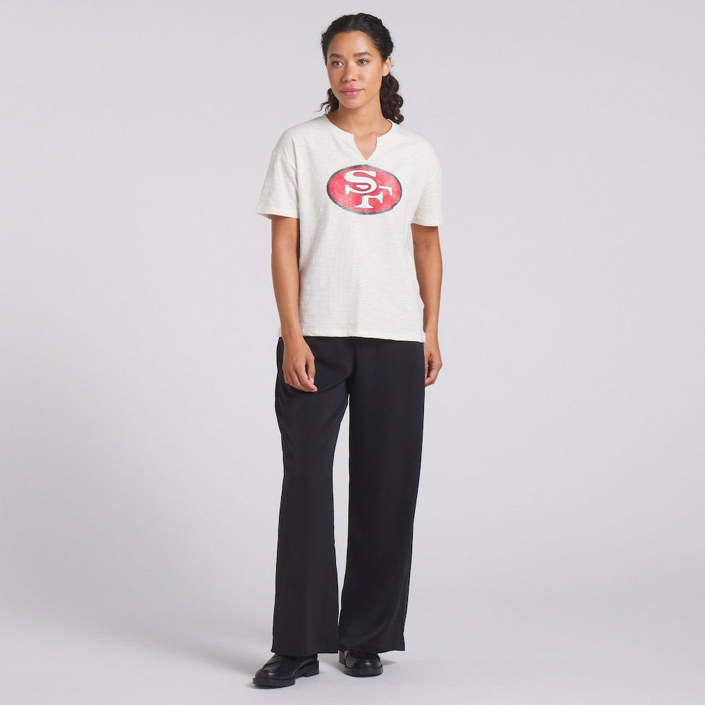 San Francisco 49ers Women's Trick Play Slub Boxy T-Shirt - Cream T-shirts