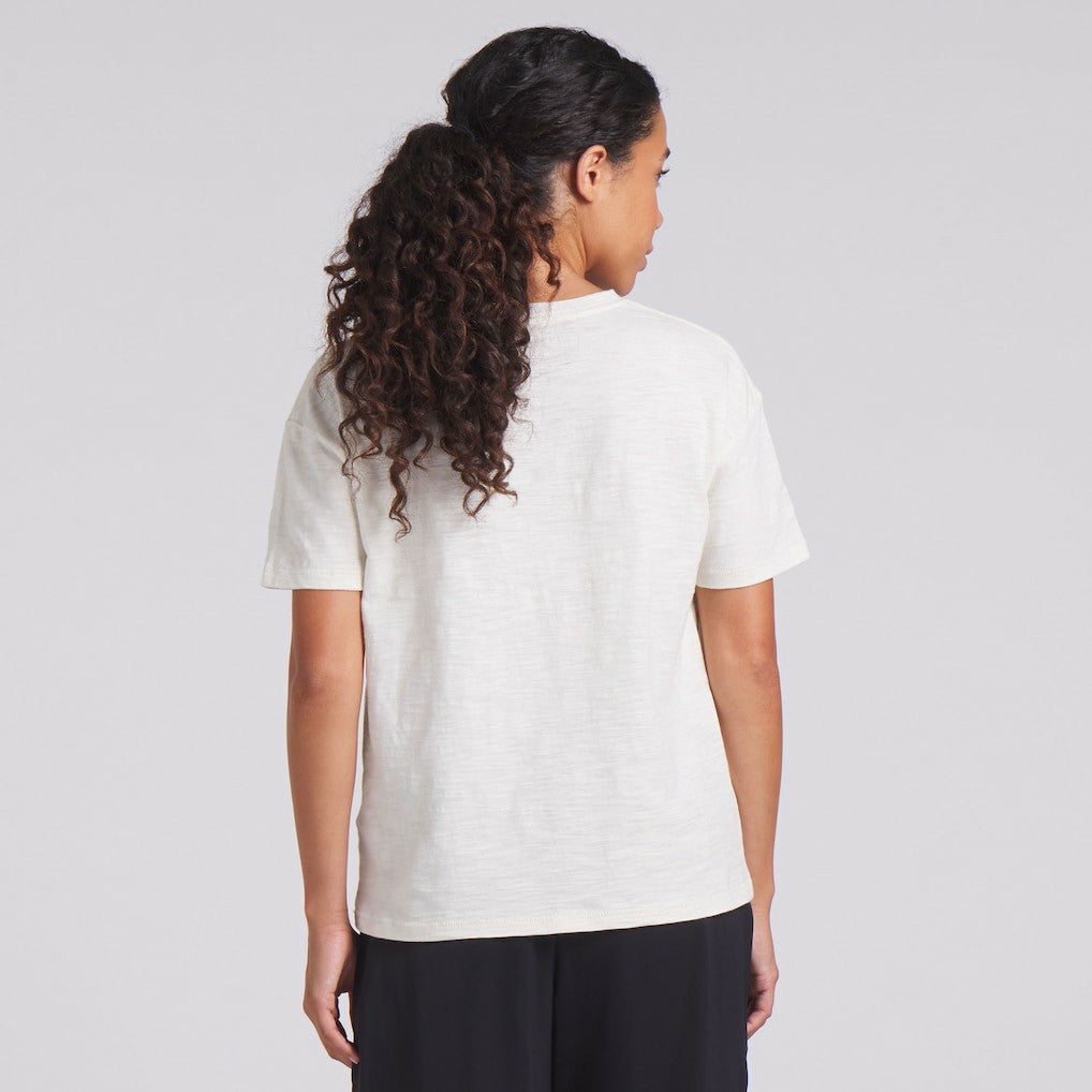 San Francisco 49ers Women's Trick Play Slub Boxy T-Shirt - Cream T-shirts