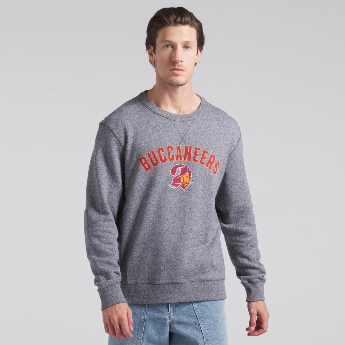 Tampa Bay Buccaneers Loop Terry Pullover Sweatshirt - Heather Gray Pullover