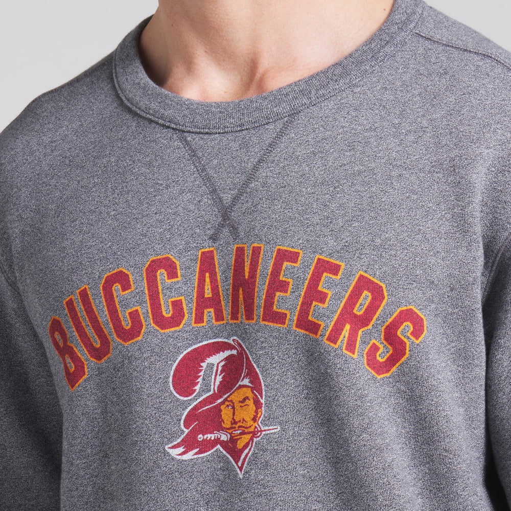 Tampa Bay Buccaneers Loop Terry Pullover Sweatshirt - Heather Gray Pullover