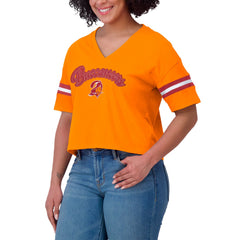 Tampa Bay Buccaneers WEAR by Erin Andrews Women's Plus Size Color Block Boxy V-Neck T-Shirt - Pewter T-shirts