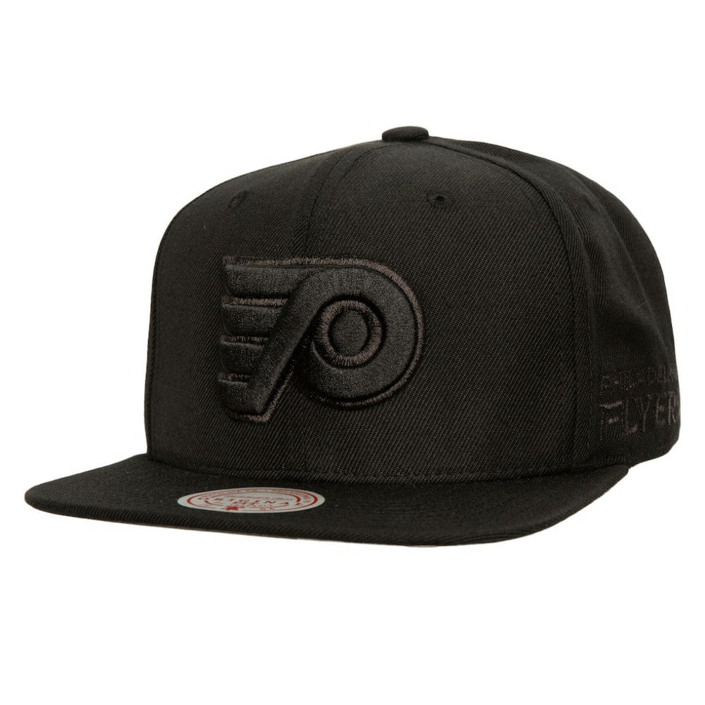 Philadelphia Flyers Mitchell & Ness Soul Strike Pearl Tonal Snapback Hat - Black | US 201692980