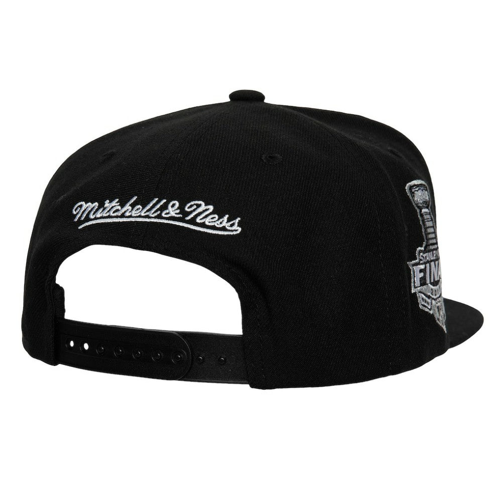 Pittsburgh Penguins Mitchell & Ness Core Top Spot Snapback Hat - Black | US 201700832