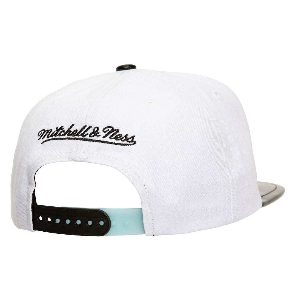 Chicago Bulls Day 11 Snapback Hat White - Mitchell & Ness