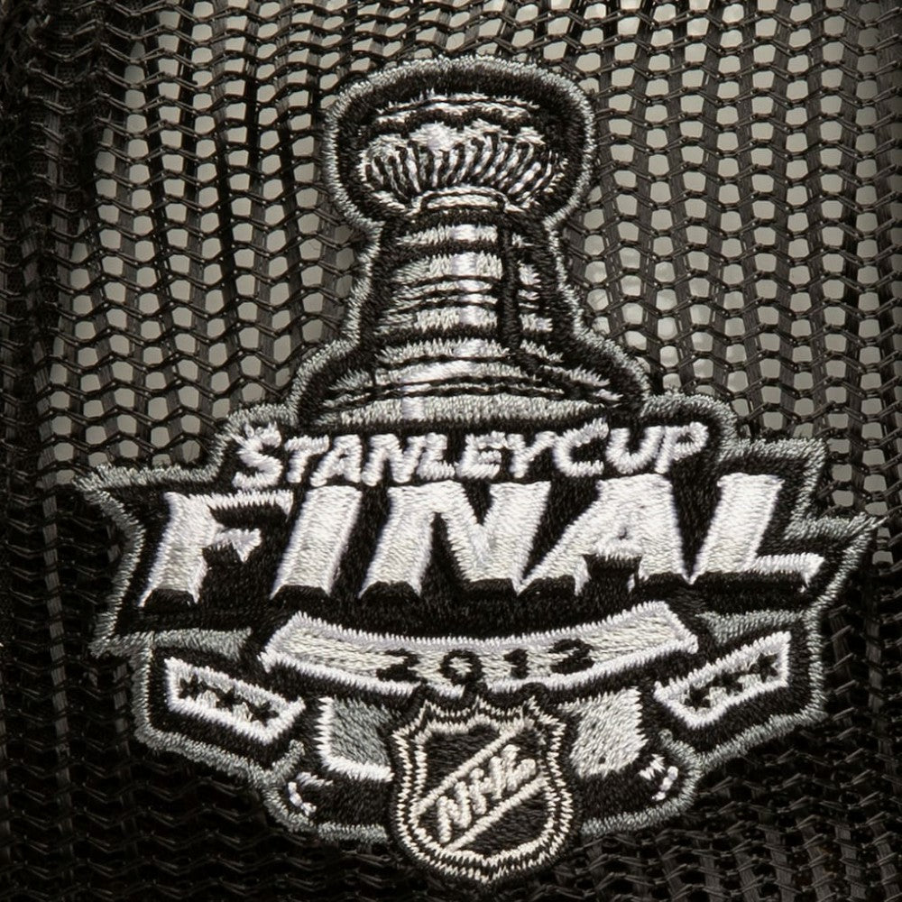 Los Angeles Kings Mitchell & Ness SOUL Collection Golden Stanley Cup Champions Trucker Adjustable Hat - Black | US 201700893