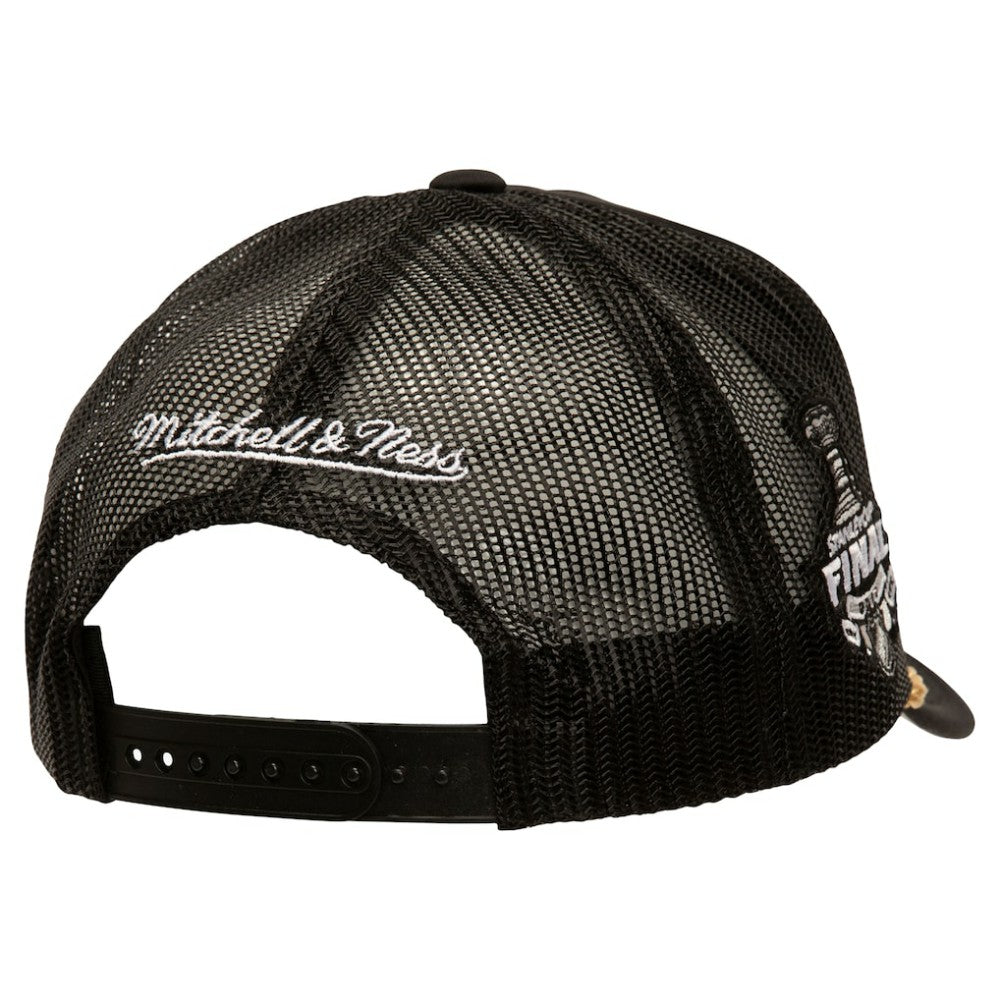 Boston Bruins Mitchell & Ness SOUL Collection Golden Stanley Cup Champions Trucker Adjustable Hat - Black | US 201700895