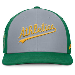 Athletics Nike Pro Performance Snapback Hat - Gray/Green Hats
