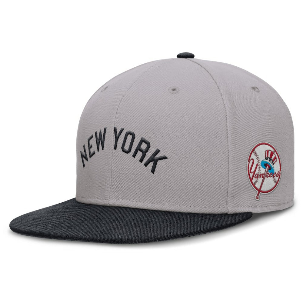 New York Yankees Nike Cooperstown Two-Tone Dri-FIT Round Bill True Fitted Hat - Gray Hats