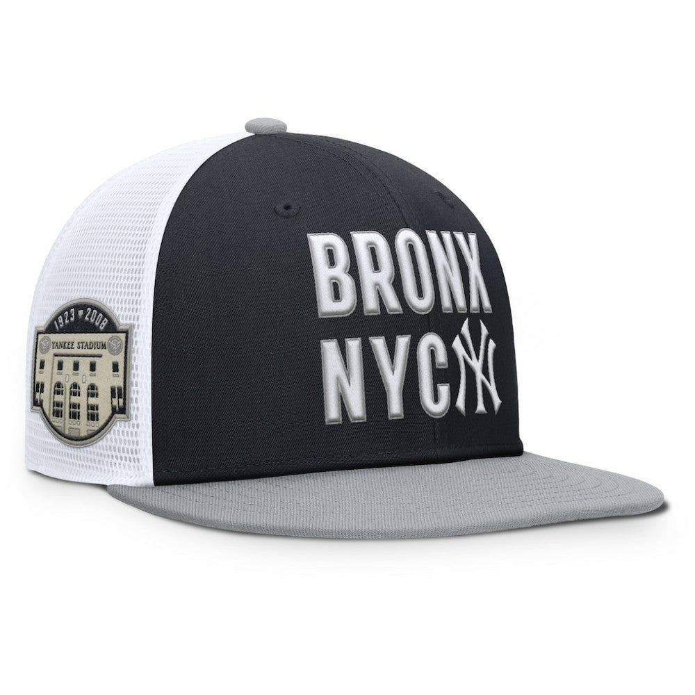 New York Yankees Nike Pro Trucker Snapback Hat - Navy Hats