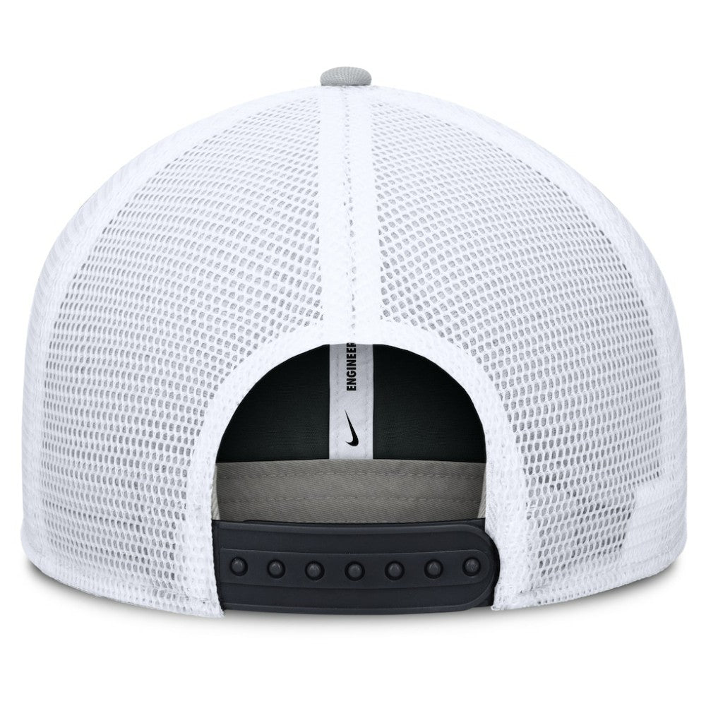 New York Yankees Nike Pro Trucker Snapback Hat - Navy Hats