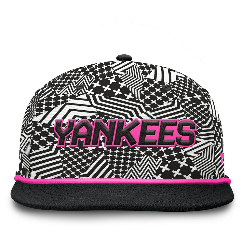 New York Yankees Fanatics Let's Glow Moon Shot Snapback Hat - Black Hats