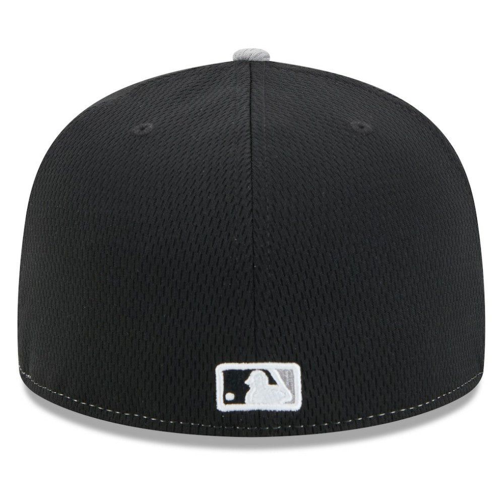 Chicago White Sox New Era 2025 MLB Clubhouse 59FIFTY Fitted Hat - Black/Gray Hats