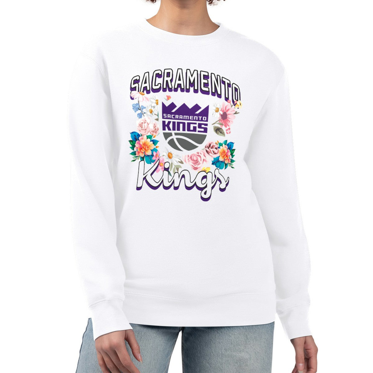 Sacramento Kings G-III 4Her by Carl Banks Women's Flowers Team Logo Graphic Fleece Crewneck Pullover Sweatshirt White