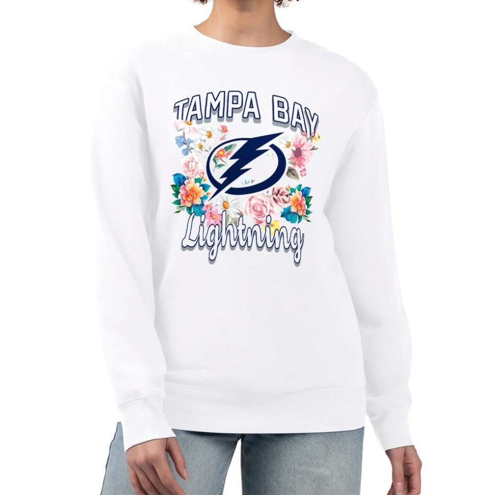 Tampa Bay Lightning G-III 4Her by Carl Banks Women's Flower Logo Pullover Sweatshirt - White | US 201906041