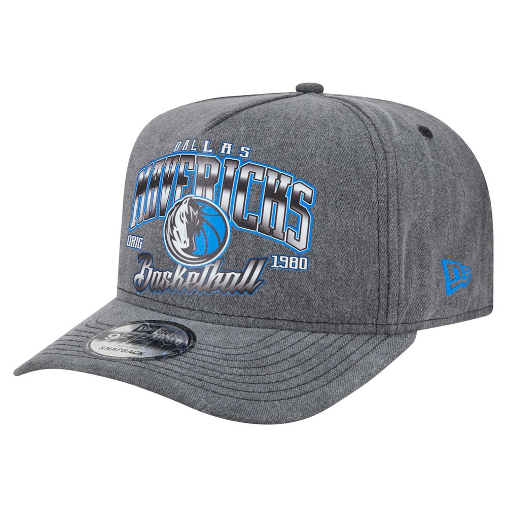 Dallas Mavericks Throwback Washed Pre-Curved 9FIFTY Snapback Hat Charcoal - New Era
