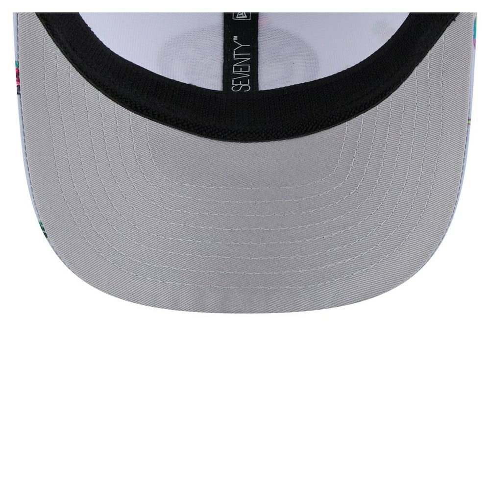 Brooklyn Nets Adventure Aloha Pattern 9SEVENTY Stretch-Snap Hat Light Blue/Gray - New Era