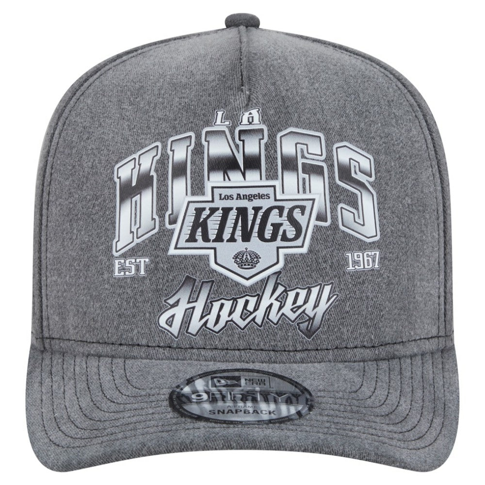 Los Angeles Kings New Era Throwback Washed A-Frame Pre-Curved 9FIFTY Snapback Hat - Charcoal | US 201912299