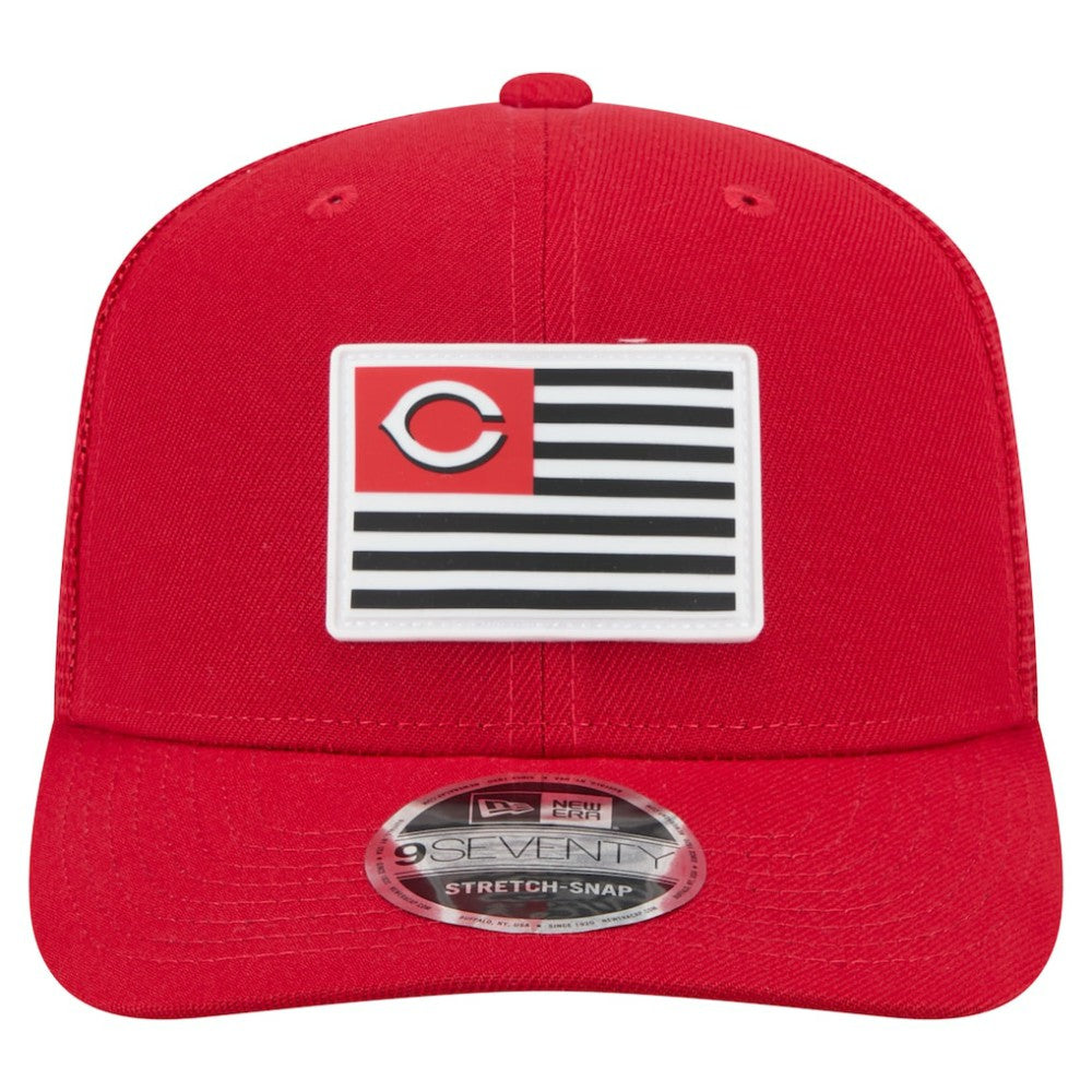 Cincinnati Reds New Era Flag 9SEVENTY Stretch-Snap Hat - Red Hats