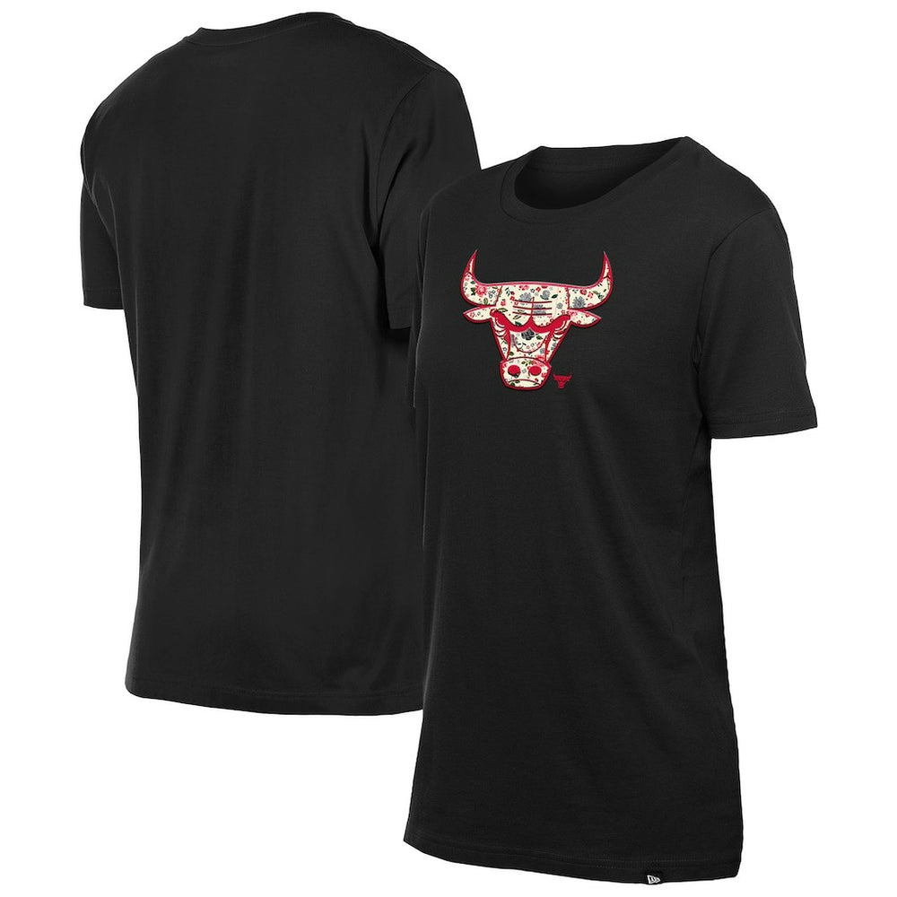 Chicago Bulls Women's Glam Game Flower T-Shirt Black - New Era