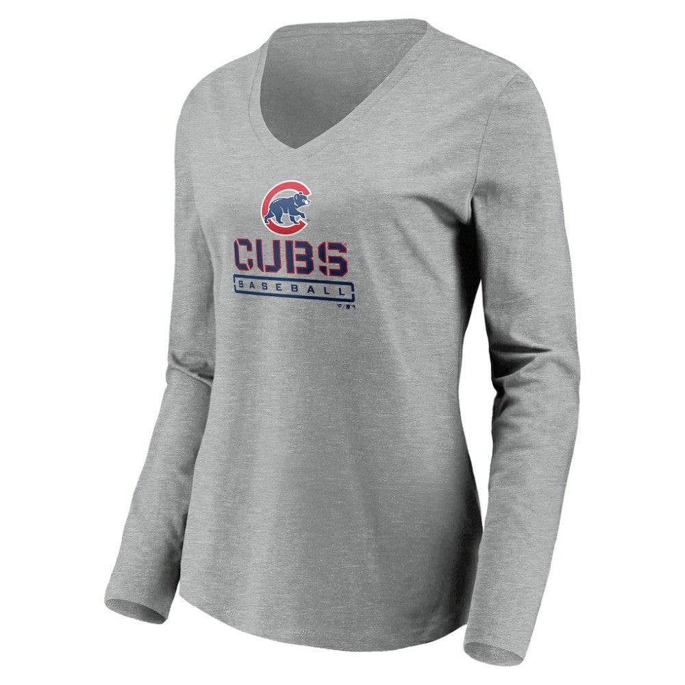 Chicago Cubs Women's Evanston Stencil Long Sleeve V-Neck T-Shirt - Gray T-shirts