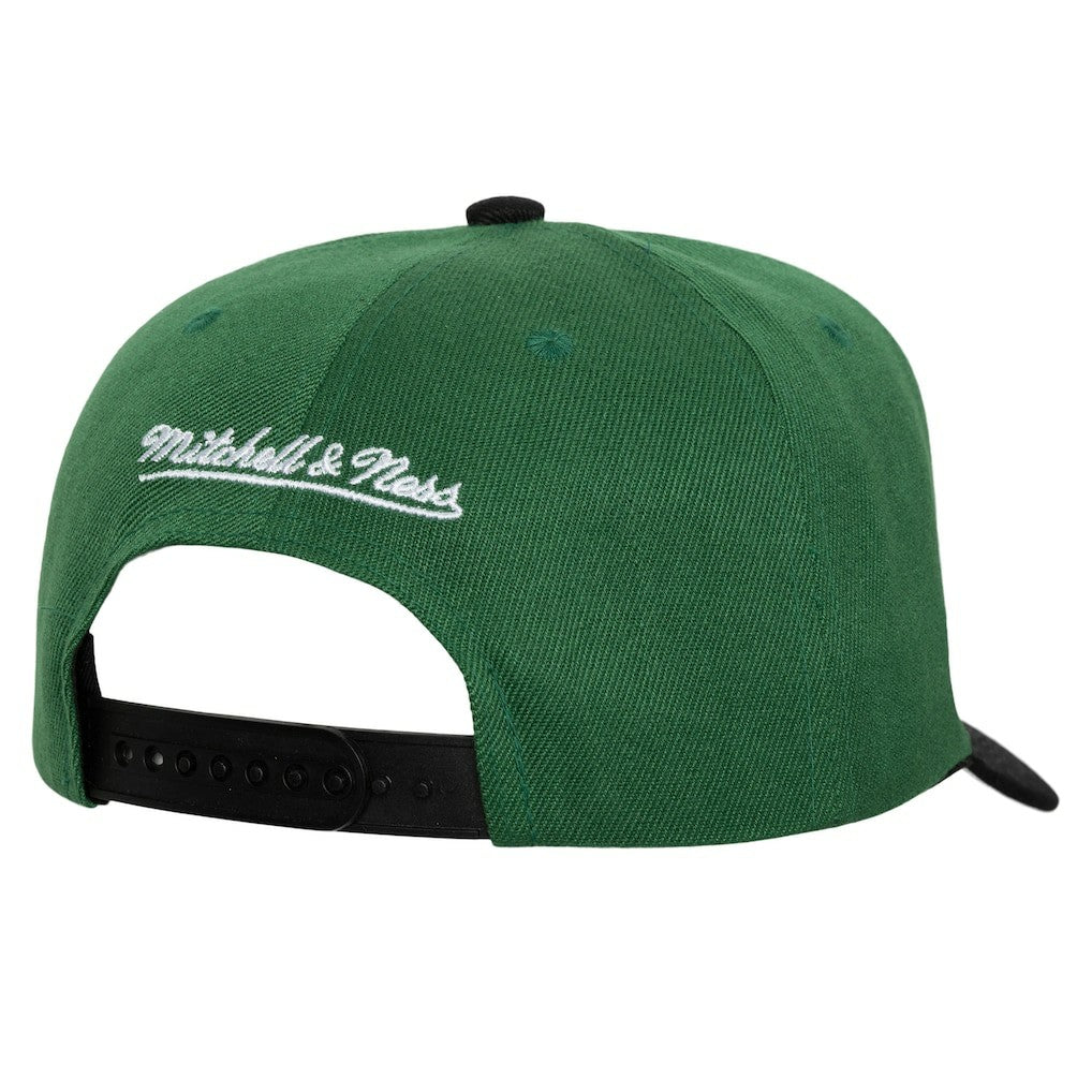Boston Celtics Underarch Two-Tone Pro Crown Snapback Hat Kelly Green/Black - Mitchell & Ness