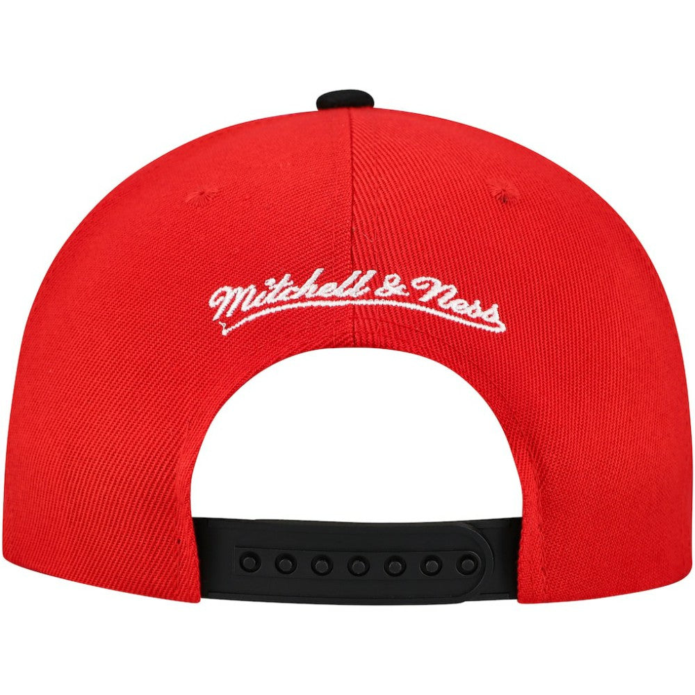 Chicago Blackhawks Mitchell & Ness Underarch Two-Tone Pro Crown Snapback Hat - Red/Black | US 201994440