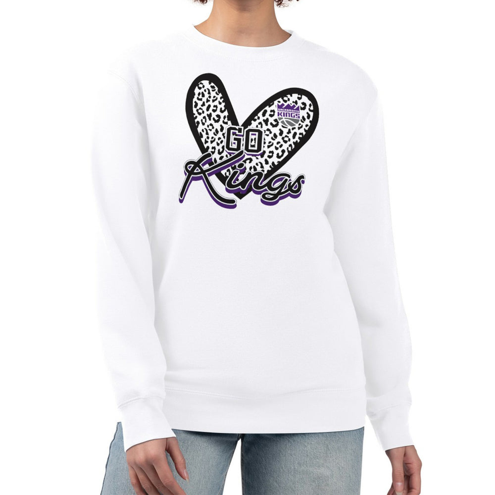 Sacramento Kings G-III 4Her by Carl Banks Women's Leopard Heart Fleece Pullover Sweatshirt White