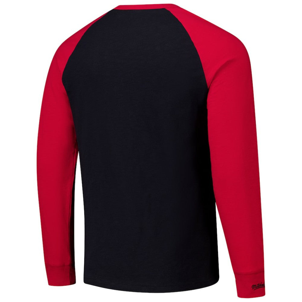 Chicago Blackhawks Mitchell & Ness Legendary Slub Raglan Long Sleeve T-Shirt - Black/Red | US 202122448
