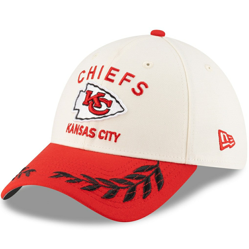 Kansas City Chiefs New Era 2025 NFL Draft 39THIRTY Flex Hat - Cream/Red Hats