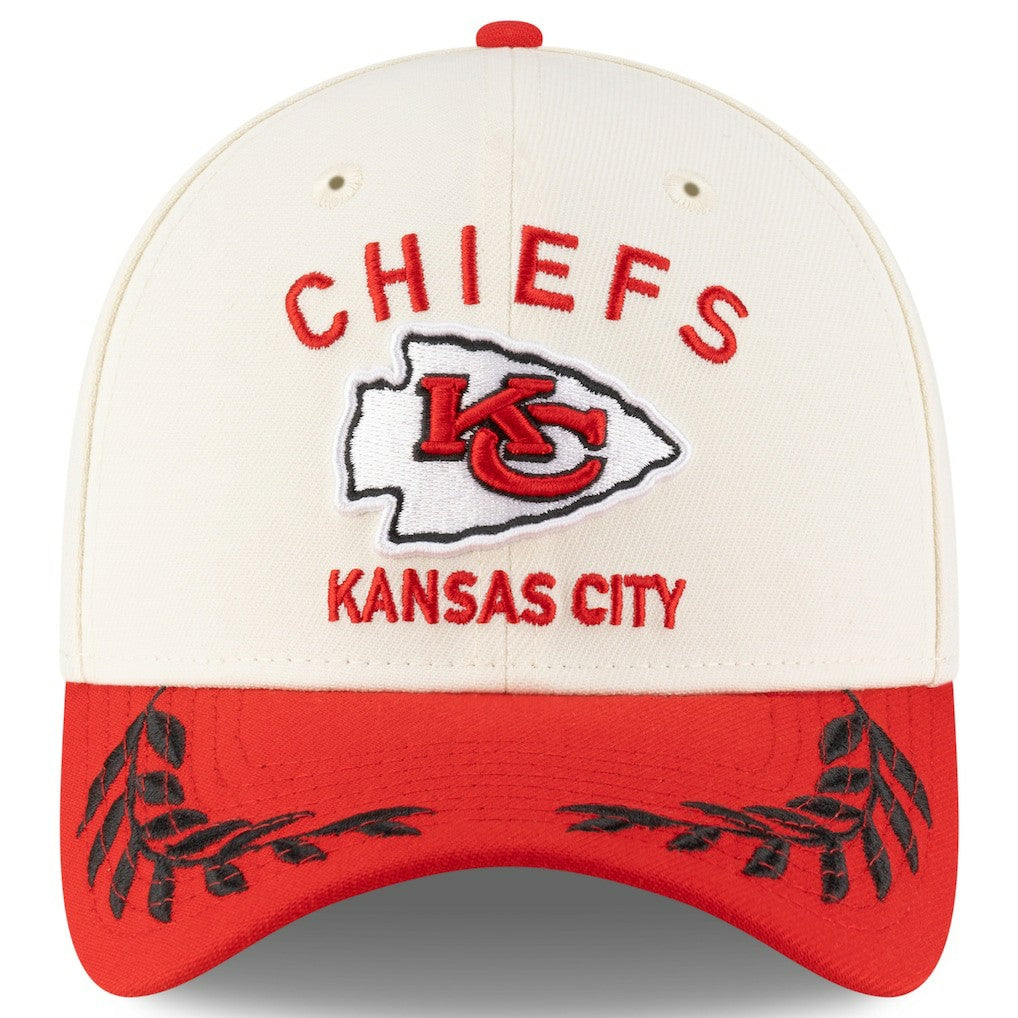 Kansas City Chiefs New Era 2025 NFL Draft 39THIRTY Flex Hat - Cream/Red Hats