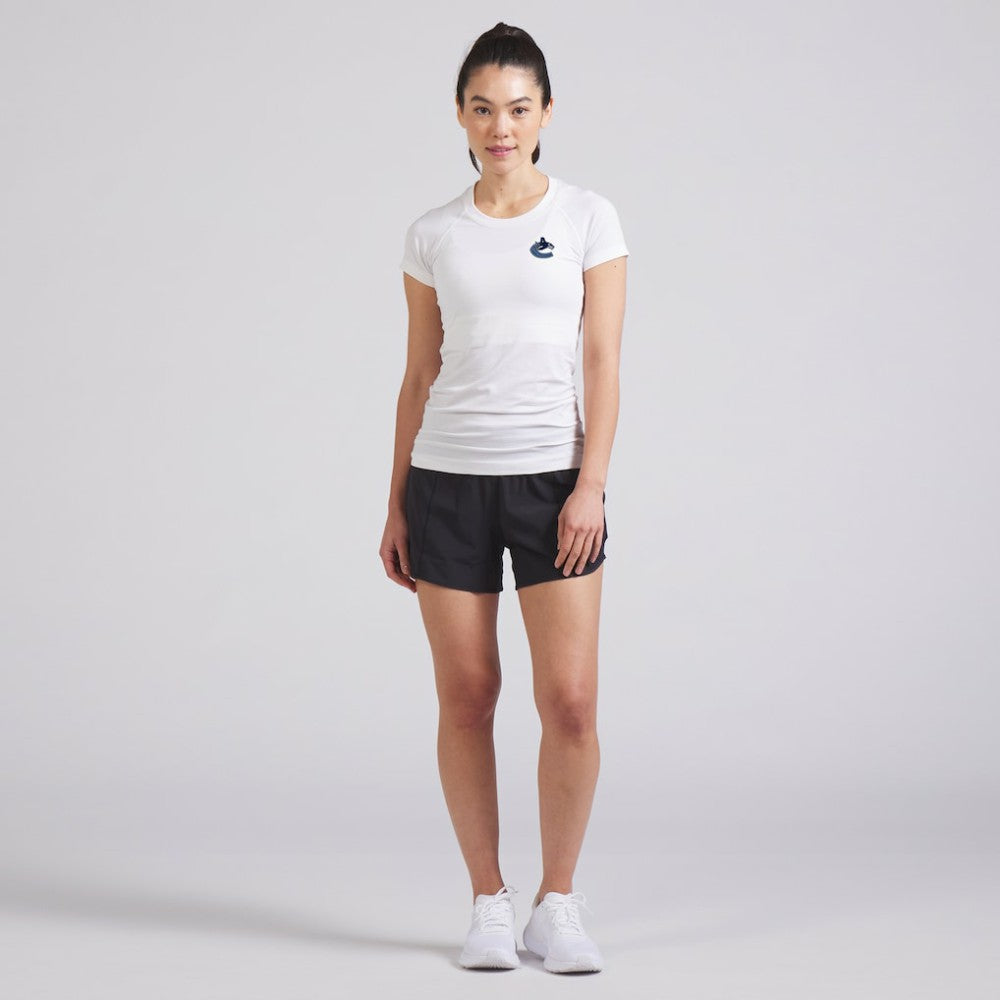 Vancouver Canucks lululemon Women's Swiftly Tech Short-Sleeve Shirt 2.0 - White | US 202164652