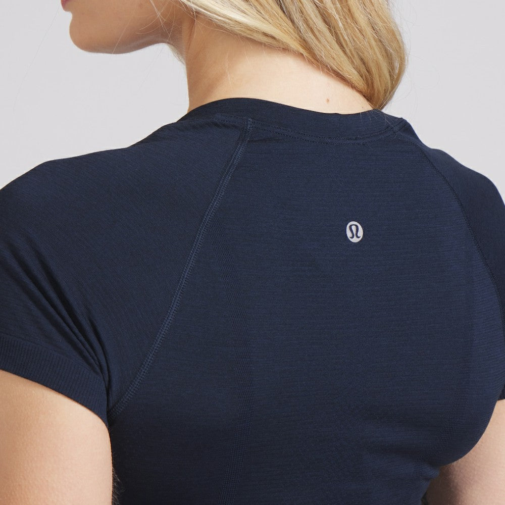 Seattle Kraken lululemon Women's Swiftly Tech Short-Sleeve Shirt 2.0 - True Navy | US 202164660