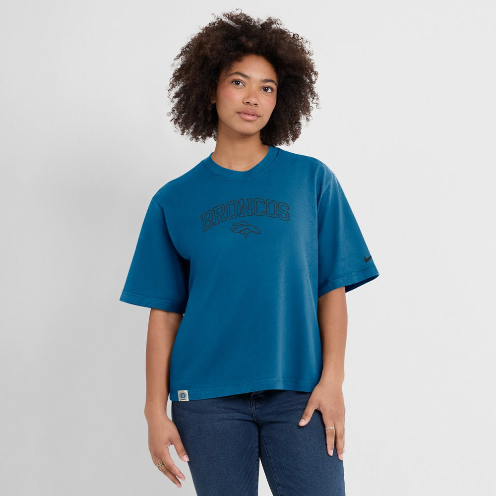 Denver Broncos Women's Glory Arch Boxy T-Shirt - Blue T-shirts