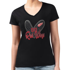 Detroit Red Wings G-III 4Her by Carl Banks Women's Super-Slim Fit Lightweight Animal Print Heart V-Neck T-Shirt - Black | US 202214176