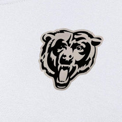 Chicago Bears Antigua Women's Victory Pullover Sweatshirt - White Pullover