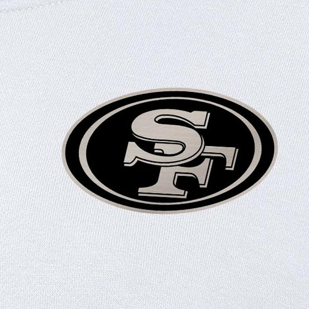 San Francisco 49ers Antigua Women's Victory Pullover Sweatshirt - White Pullover