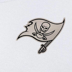 Tampa Bay Buccaneers Antigua Women's Victory Pullover Sweatshirt - White Pullover